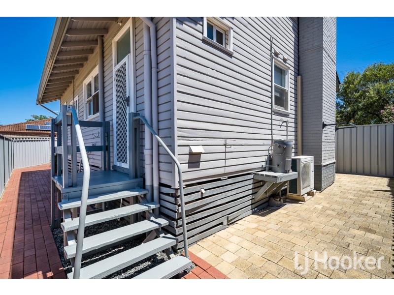 17 Westcott Road, Medina WA 6167