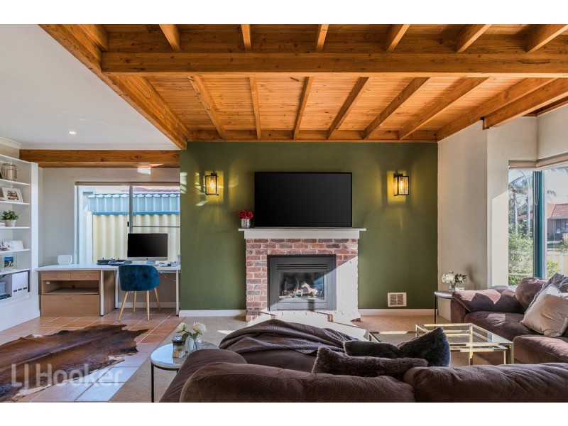 11 Collie Close, Rockingham WA 6168