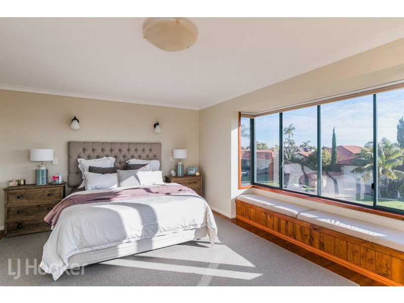 11 Collie Close, Rockingham WA 6168