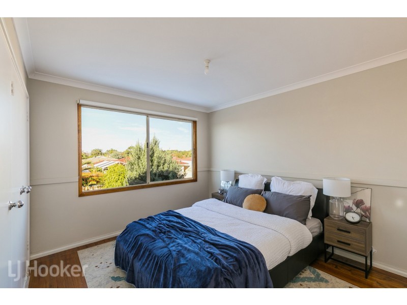 11 Collie Close, Rockingham WA 6168