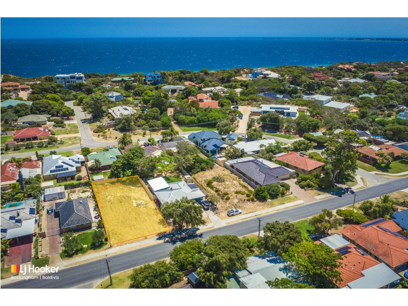 136 Fendam Street, Warnbro WA 6169