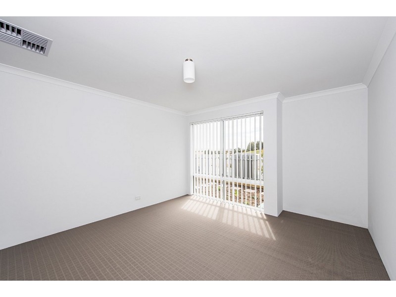 36 Mallina Crescent, Golden Bay WA 6174