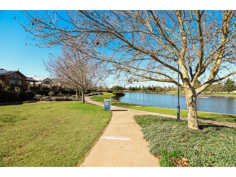24 Harrington Waters Drive, Waikiki WA 6169