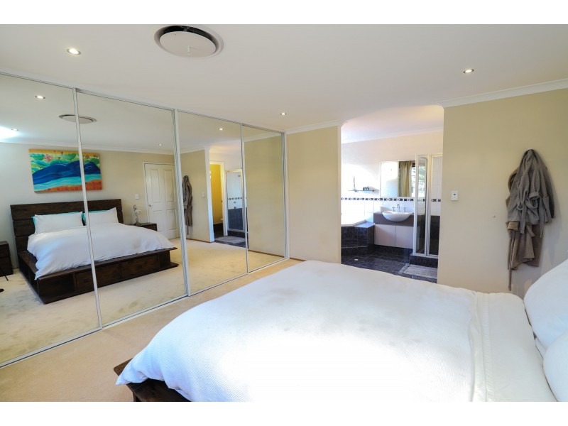 24 Harrington Waters Drive, Waikiki WA 6169