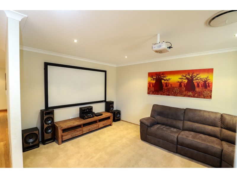 24 Harrington Waters Drive, Waikiki WA 6169