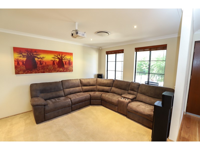 24 Harrington Waters Drive, Waikiki WA 6169