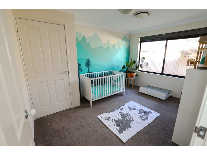 24 Harrington Waters Drive, Waikiki WA 6169