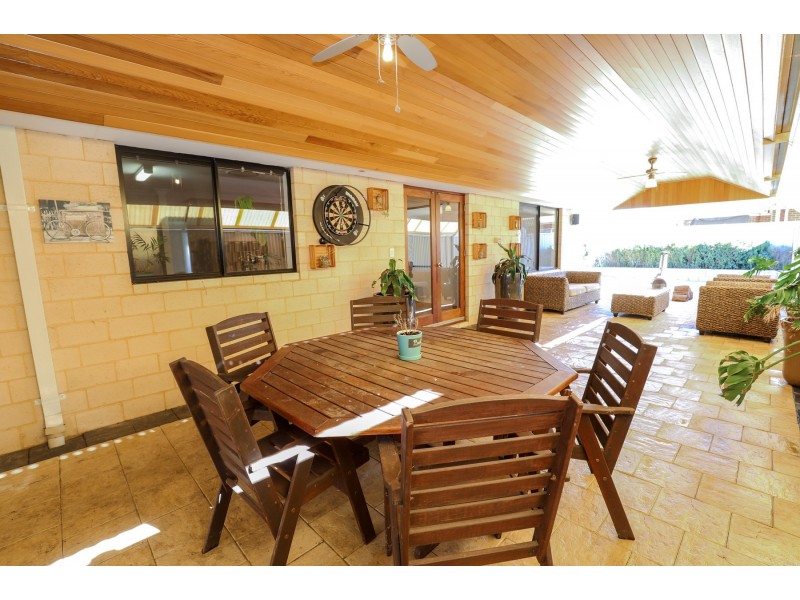 24 Harrington Waters Drive, Waikiki WA 6169