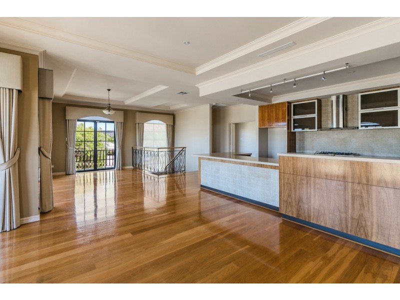 5A Hillman Street, Rockingham WA 6168
