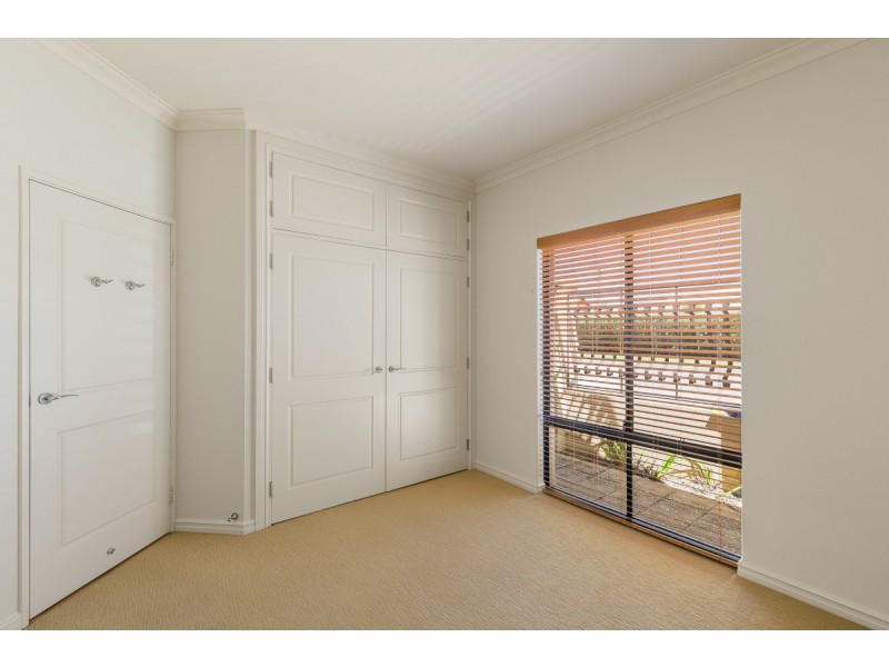 5A Hillman Street, Rockingham WA 6168