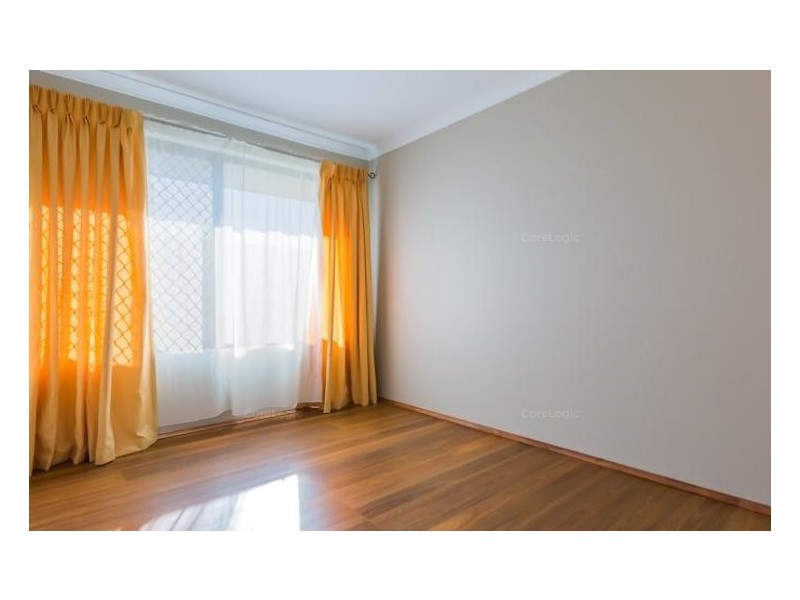 32 Nottingham Parkway, Orelia WA 6167