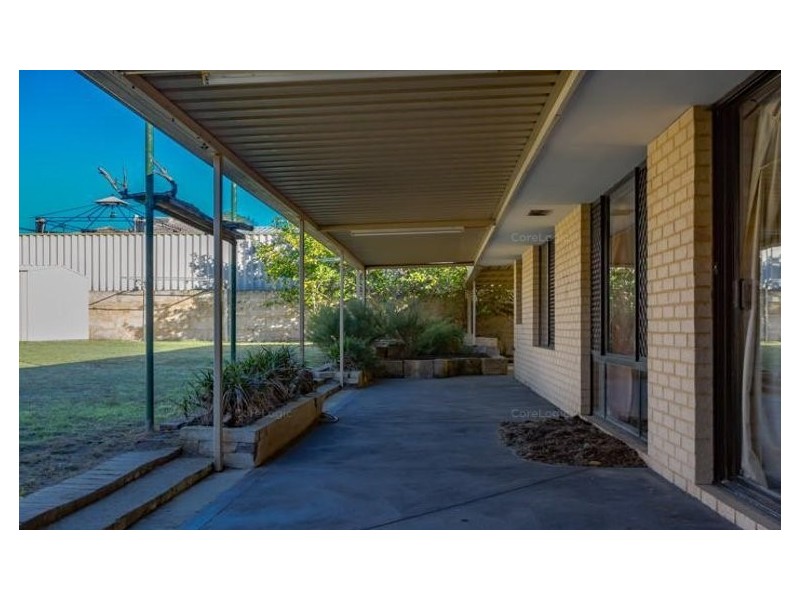 32 Nottingham Parkway, Orelia WA 6167
