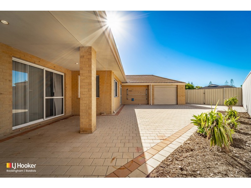 8 Cambernon Green, Port Kennedy WA 6172