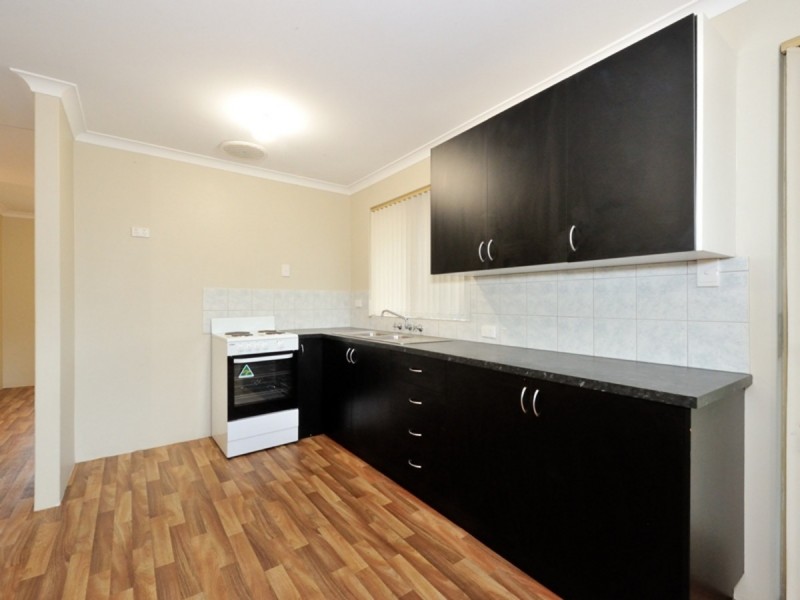 13A Meadow Court, Cooloongup WA 6168