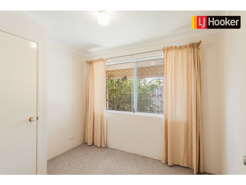 12 Jersey Way, Waikiki WA 6169
