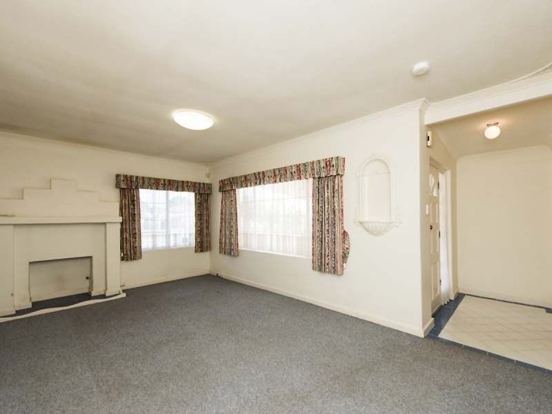 36 Langley Street, Rockingham WA 6168