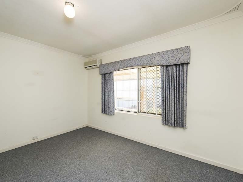 36 Langley Street, Rockingham WA 6168