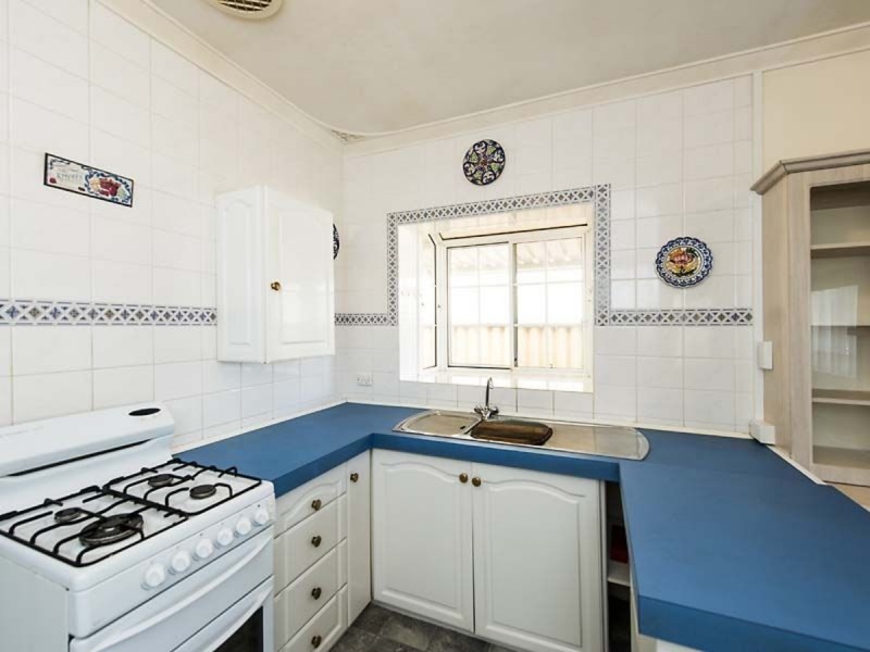 36 Langley Street, Rockingham WA 6168