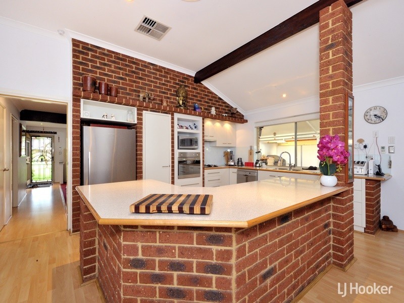 21 Timberlane Loop, Cooloongup WA 6168