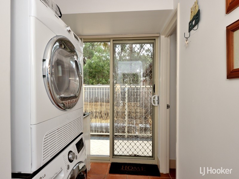 21 Timberlane Loop, Cooloongup WA 6168