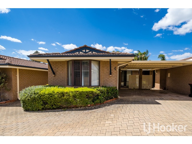 4/90 Kent Street, Rockingham WA 6168