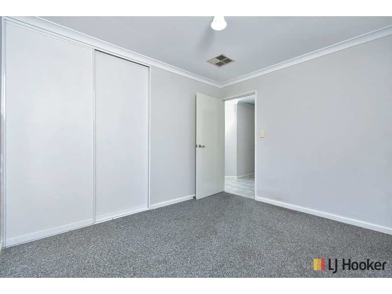 36 Brindabella Avenue, Rockingham WA 6168