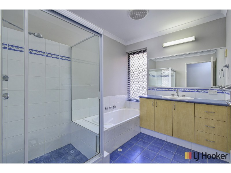 36 Brindabella Avenue, Rockingham WA 6168