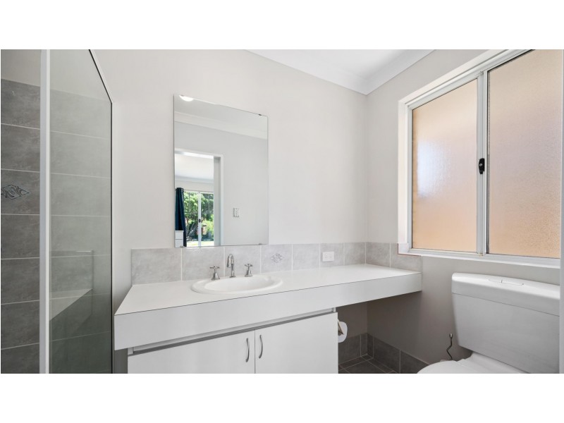12 Eva Lynch Way, Warnbro WA 6169
