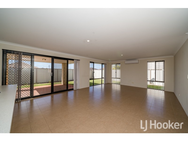 16 Carcione Avenue, Secret Harbour WA 6173