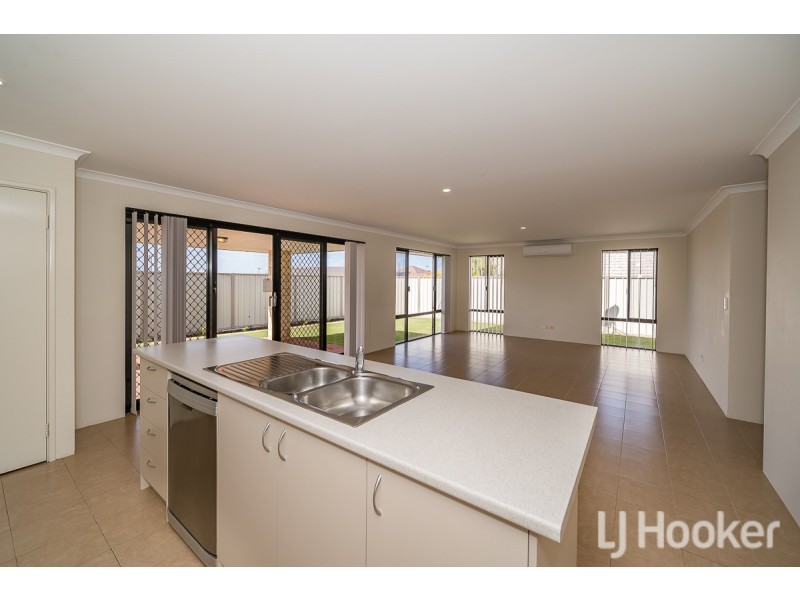 16 Carcione Avenue, Secret Harbour WA 6173