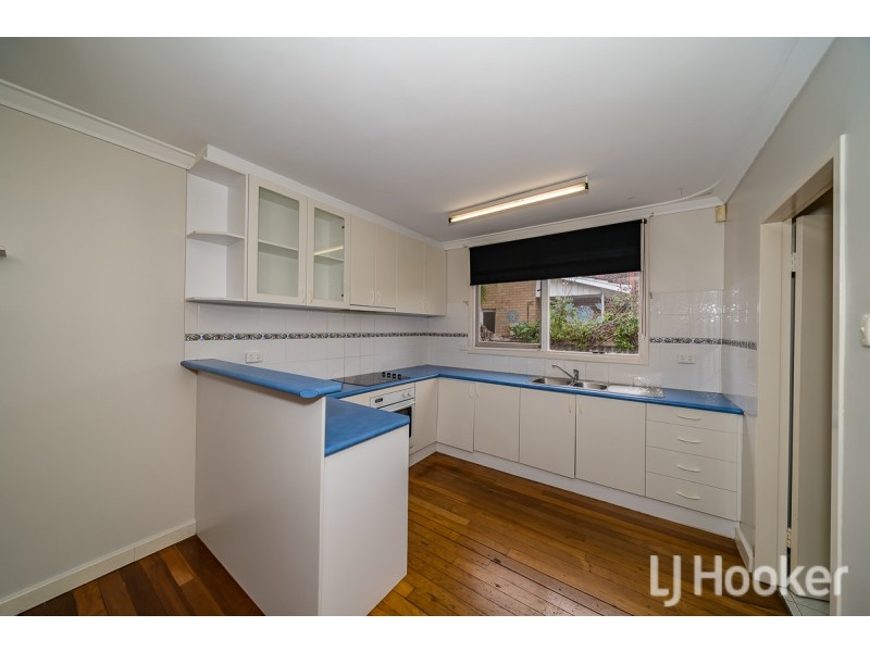 8 Pictor Court, Rockingham WA 6168