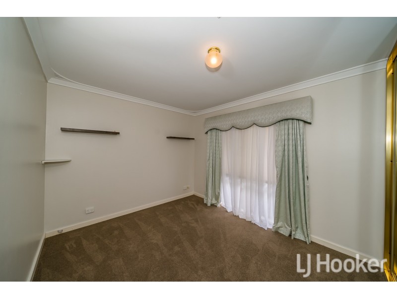 8 Pictor Court, Rockingham WA 6168