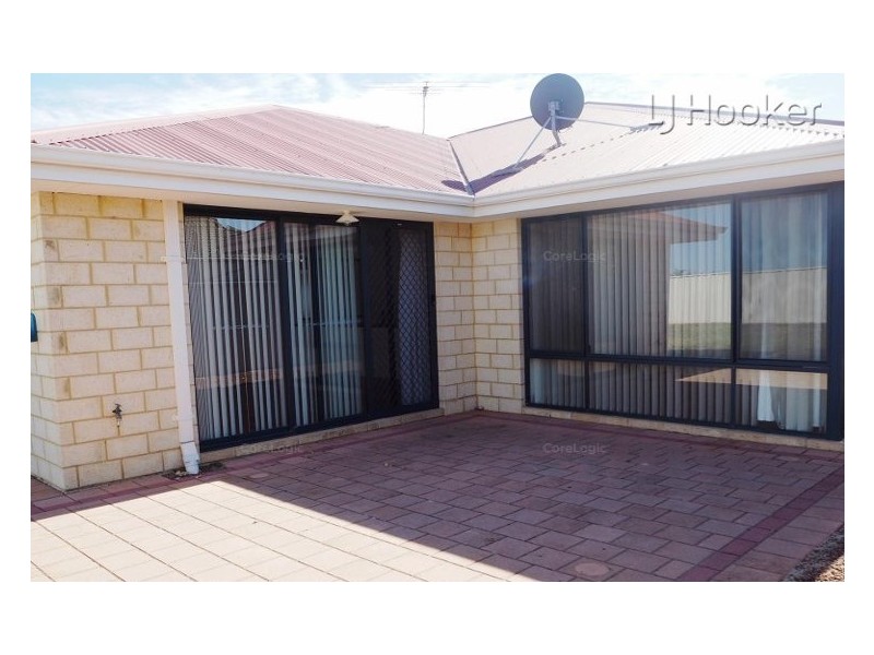 76 Endeavour Drive, Port Kennedy WA 6172
