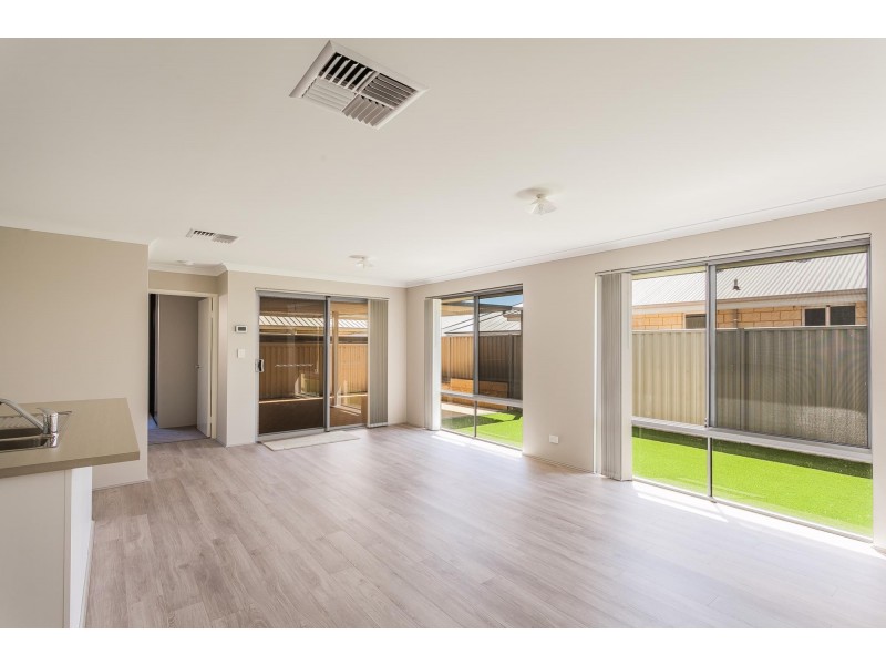 67 Lennox Drive, Secret Harbour WA 6173