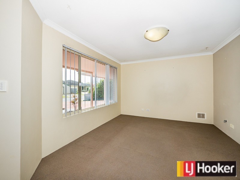 2 Kilmeny Loop, Warnbro WA 6169