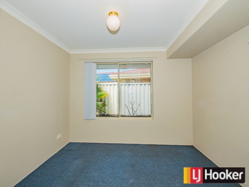 2 Kilmeny Loop, Warnbro WA 6169