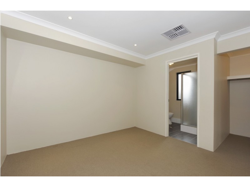 19 Boobook Lane, Baldivis WA 6171