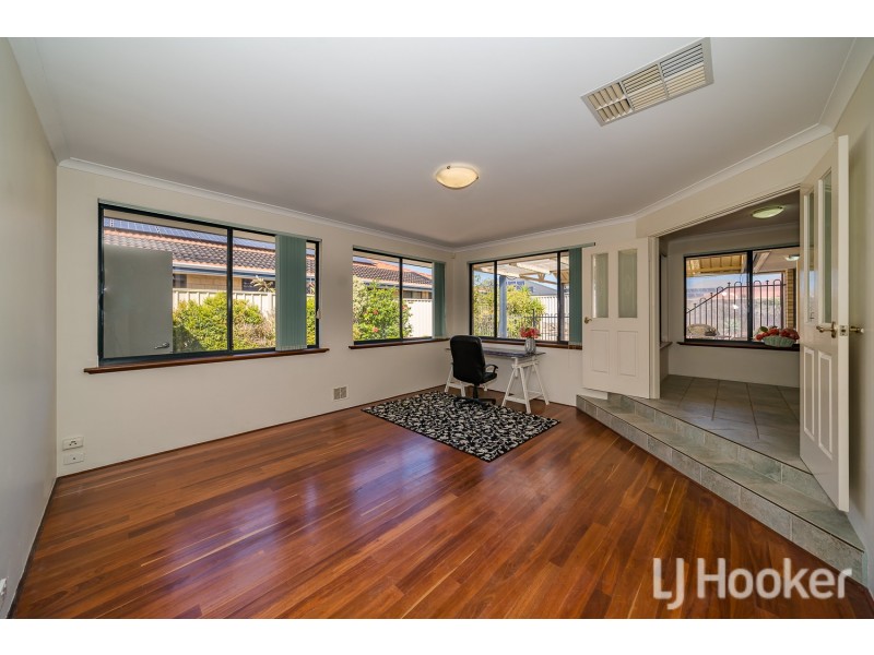 4 Porto Novo Mews, Secret Harbour WA 6173