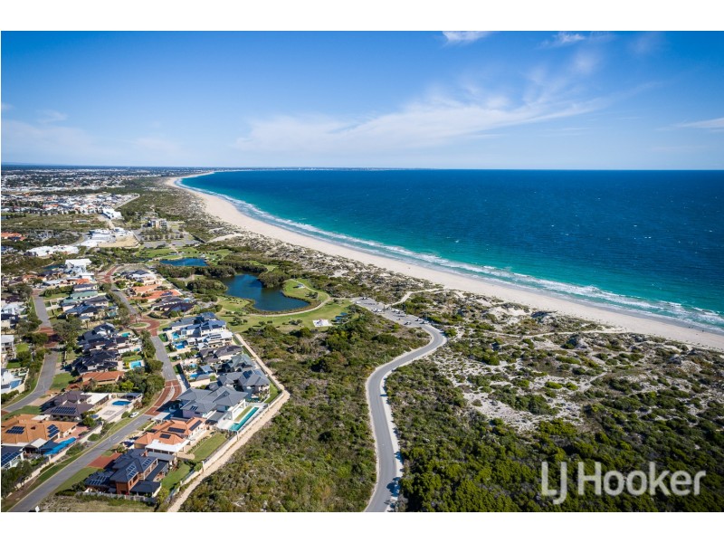 4 Porto Novo Mews, Secret Harbour WA 6173