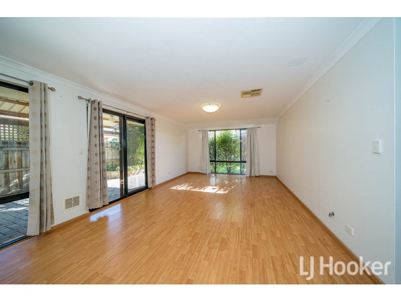 31 Boyle Avenue, Rockingham WA 6168