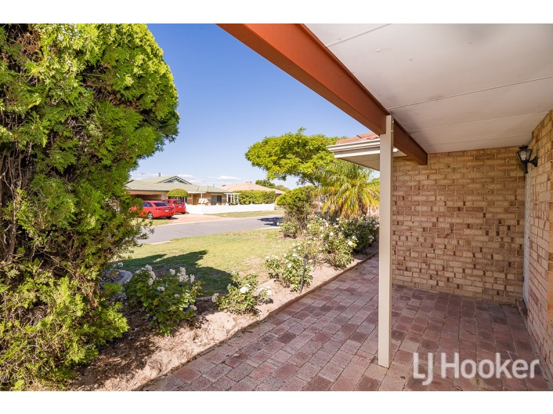 11 Clipperton Court, Waikiki WA 6169