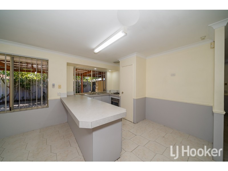 11 Clipperton Court, Waikiki WA 6169