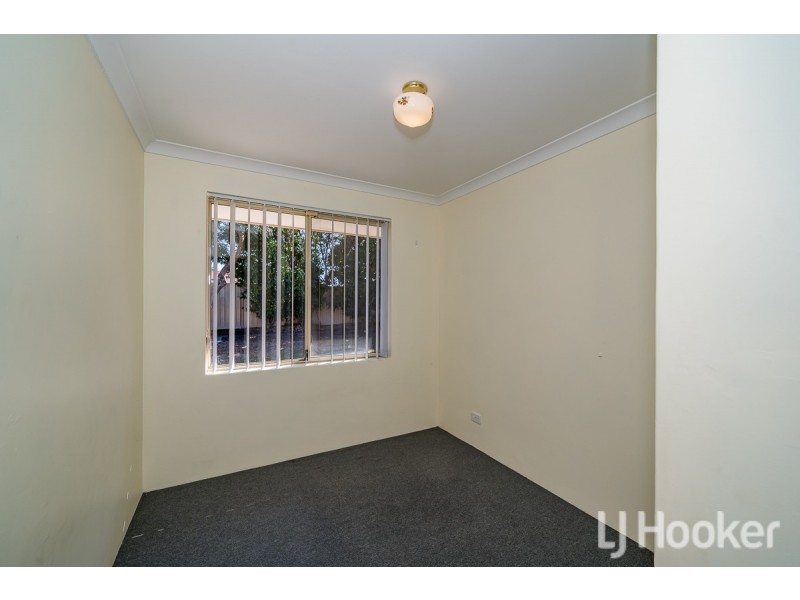 11 Clipperton Court, Waikiki WA 6169