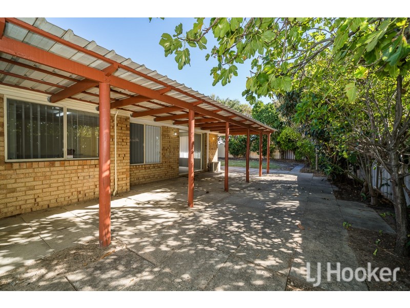 11 Clipperton Court, Waikiki WA 6169