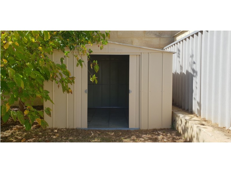 9 Dunster Way, Orelia WA 6167