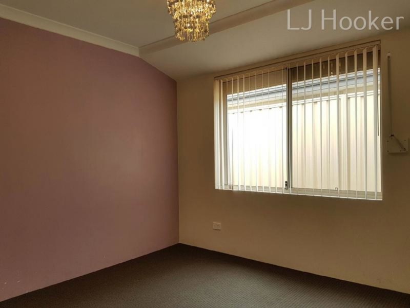 43 Silverline Bend, Bertram WA 6167