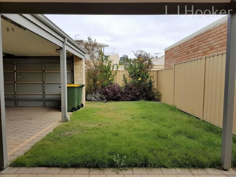43 Silverline Bend, Bertram WA 6167