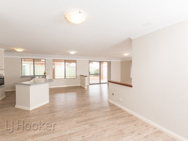 22 Alicante Mews, Secret Harbour WA 6173