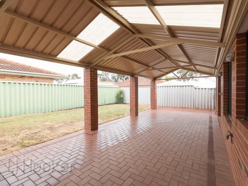 22 Alicante Mews, Secret Harbour WA 6173