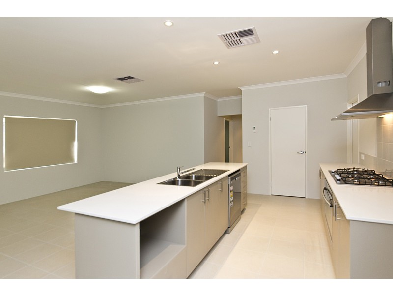 15 Greenock Road, Baldivis WA 6171